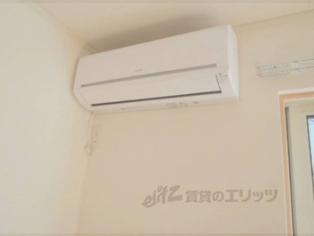 洋室　エアコン