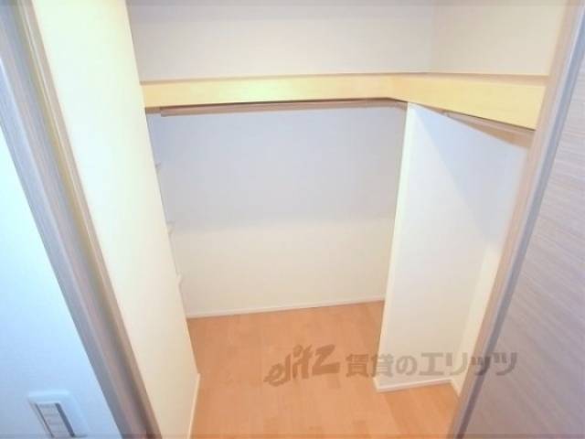 収納　ウォークインクローゼット