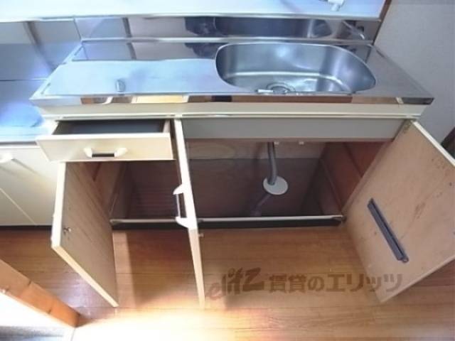 キッチン　収納
