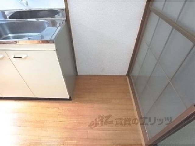 冷蔵庫置場