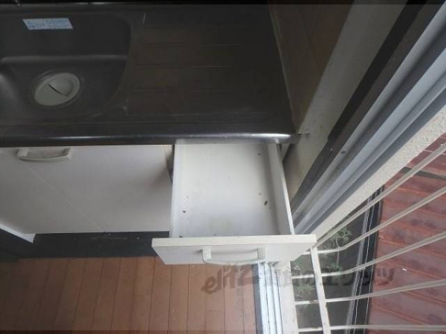 キッチン　下部収納