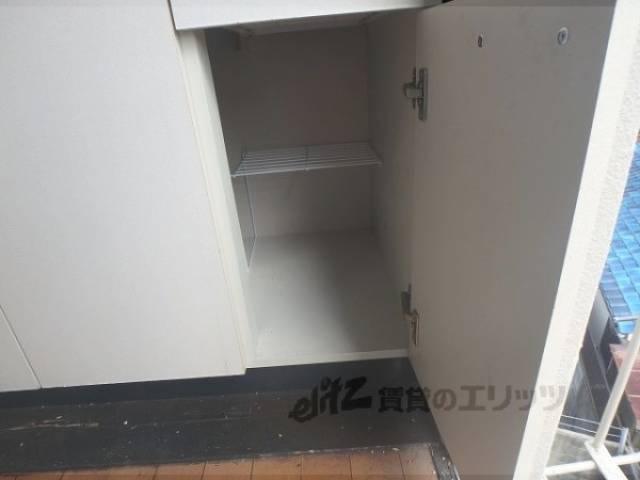 キッチン　下部収納
