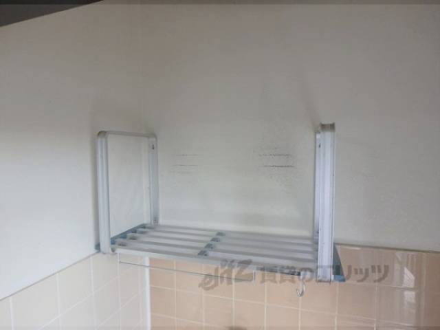 キッチン　上部収納