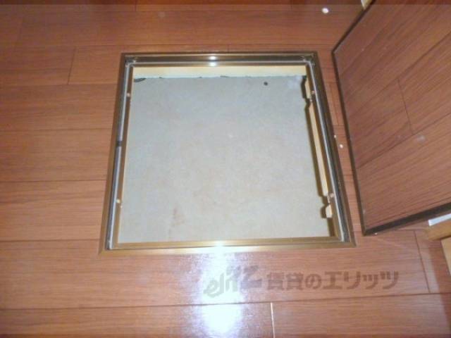 床下収納