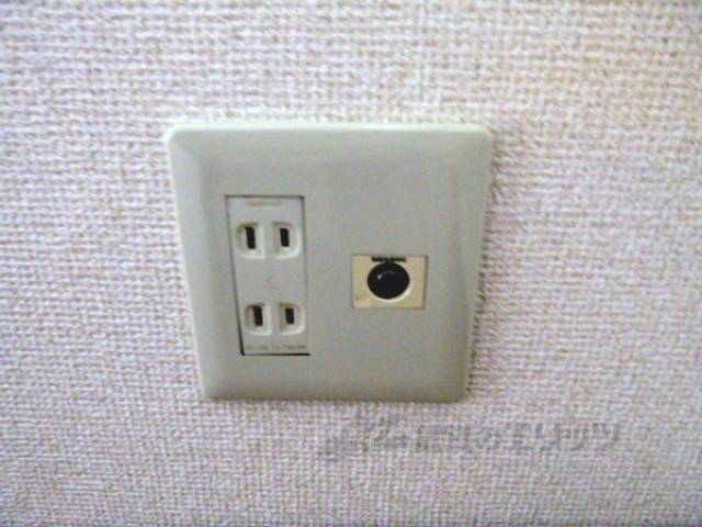 テレビコンセント。