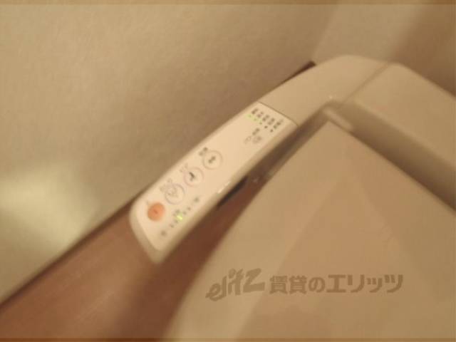 トイレ　ウォッシュレット