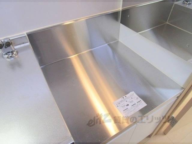 キッチン　コンロ置き場