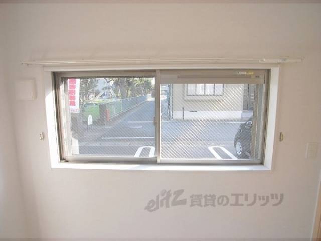居室窓