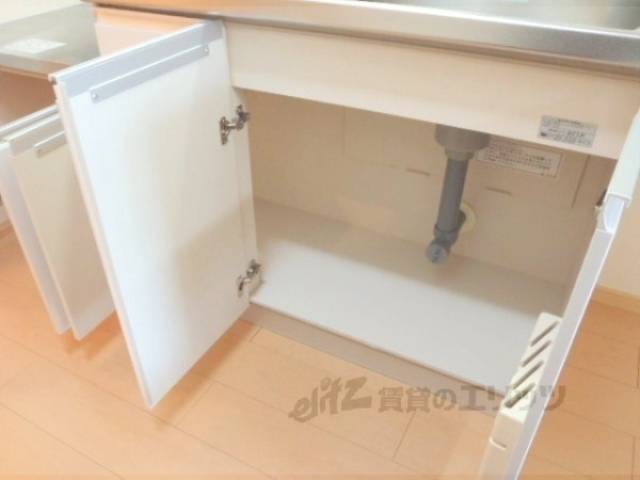 キッチン　下部収納