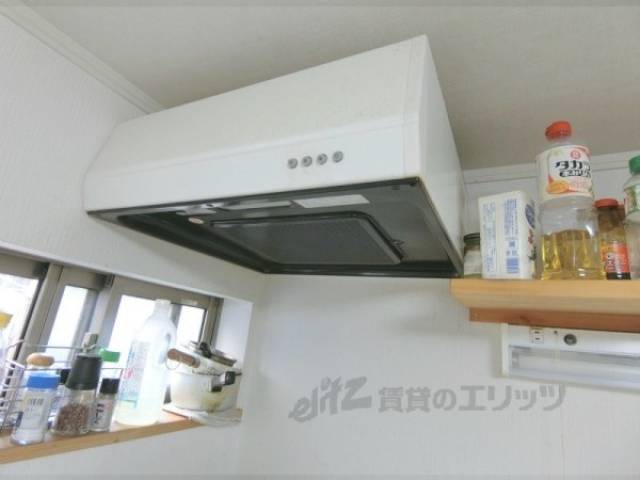 キッチン　換気扇
