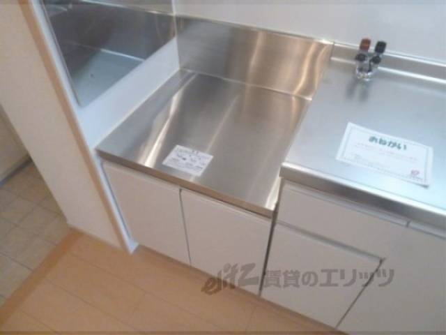 キッチン　コンロ置き