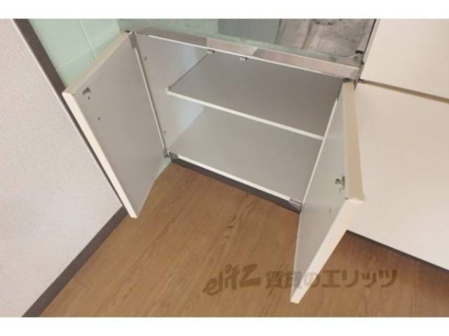 キッチン　収納