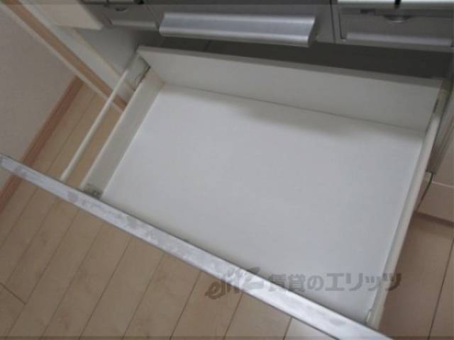 キッチン　キッチン下部収納