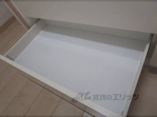 キッチン　キッチン下部収納