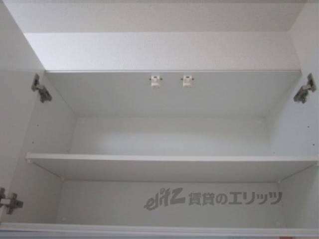 キッチン　キッチン上部収納