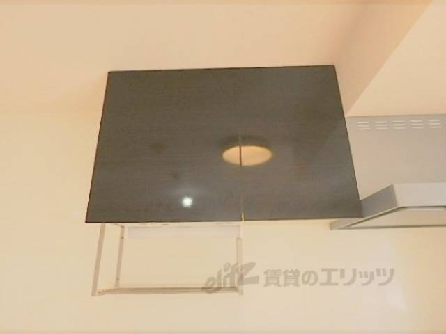 キッチン　キッチン上収納