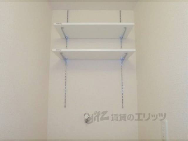 洗濯機置場　上部収納