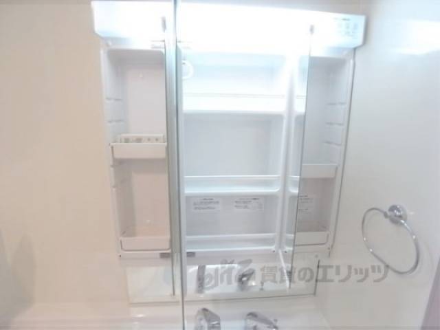 洗面所　収納もたっぷり