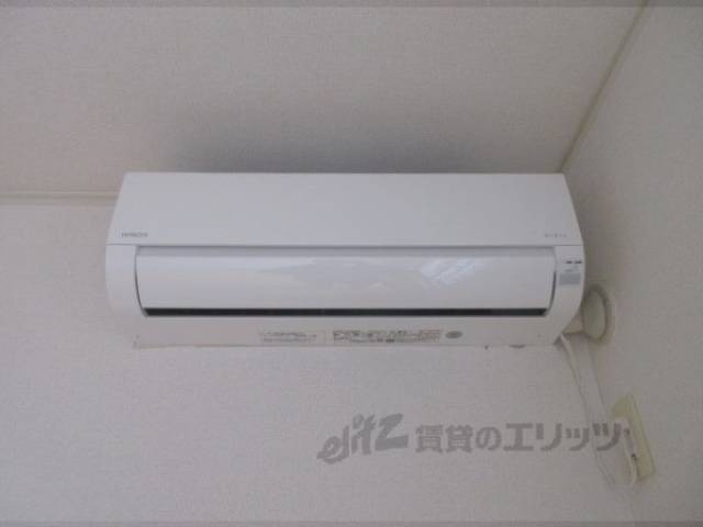 エアコン　エアコンのリモコン