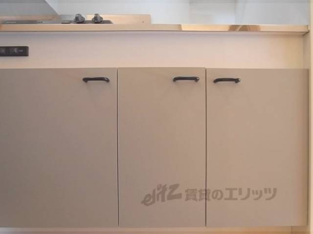 キッチン　キッチン下収納