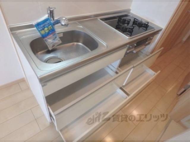 キッチン　収納