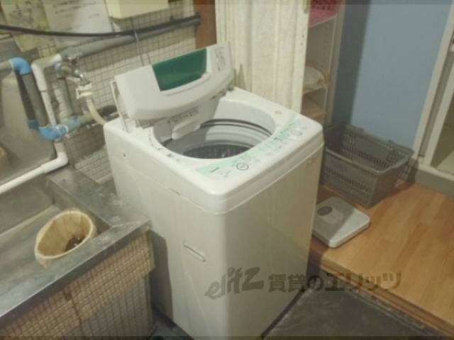 洗濯機置場　共用ランドリー