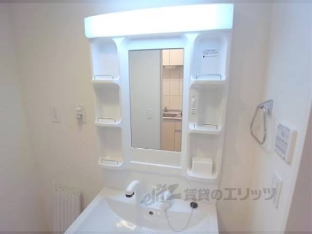 洗面所　シャンプードレッサー