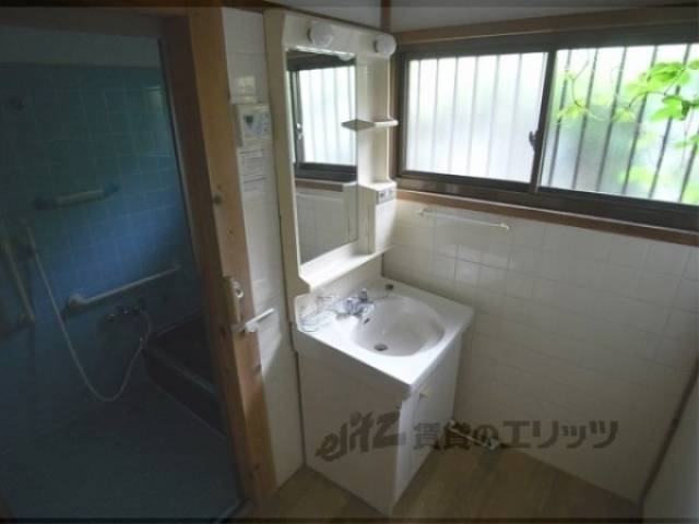 洗面所　洗面所