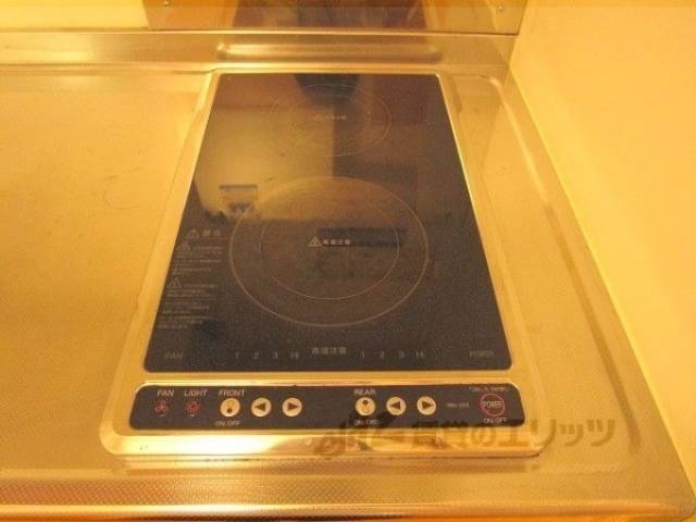 キッチン　コンロ
