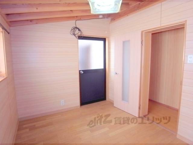洋室　寝室や物置にも使えそうです。