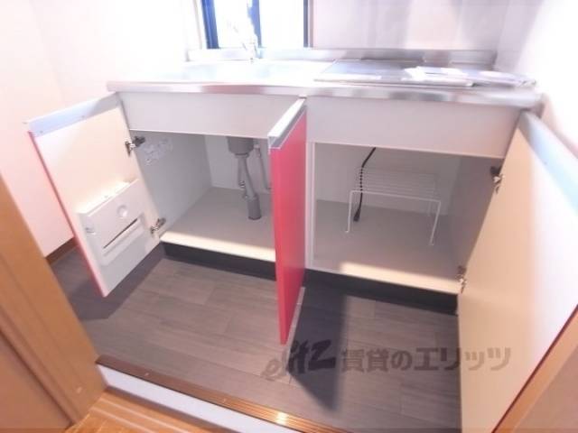 キッチン　下部収納