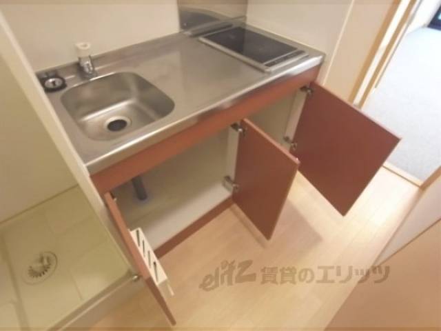 キッチン　収納