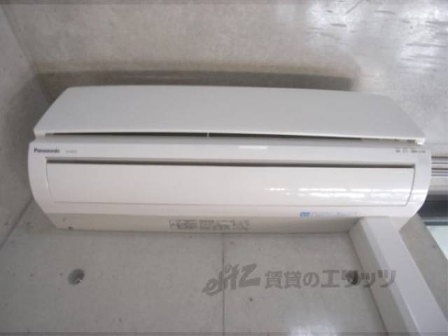 リビング　エアコン