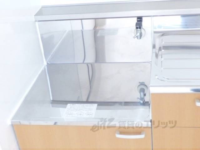 キッチン　コンロ置き場