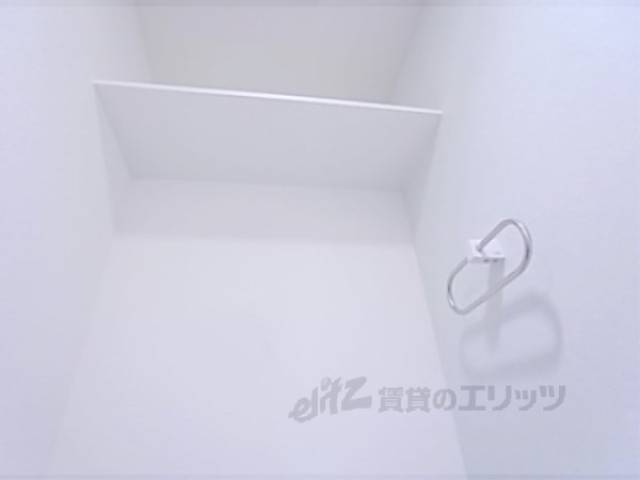 トイレ　収納場所