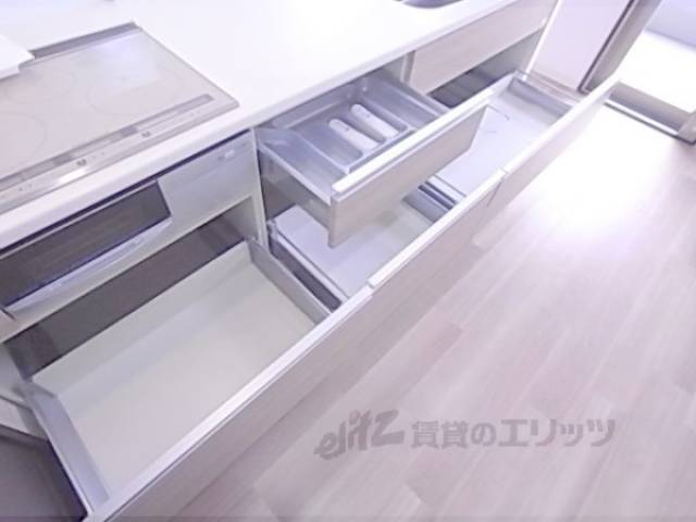 キッチン　収納場所