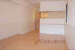 ソフィアブリュー御所南室内写真1