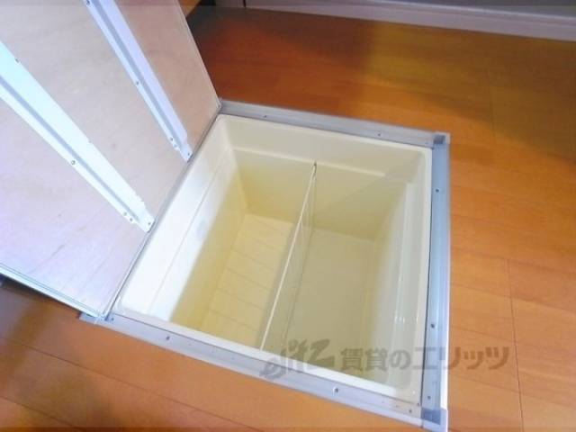 床下収納
