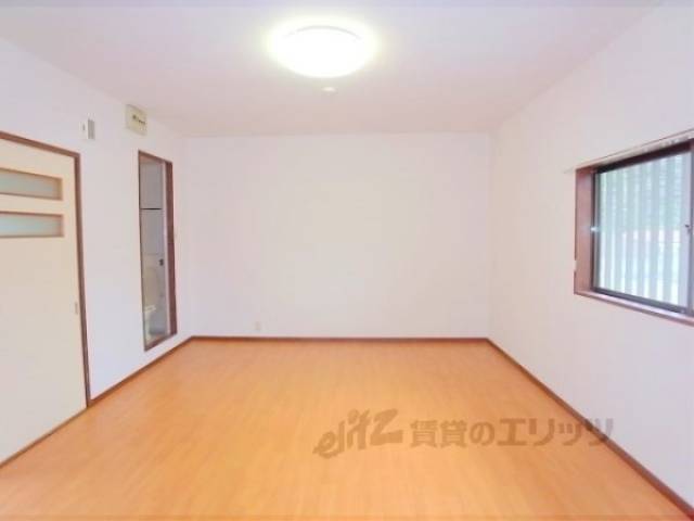 居室　家具の配置がしやすい間取りです。