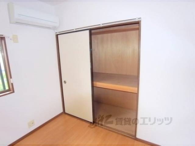 収納　収納も広めです。