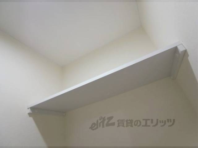 トイレ上部棚