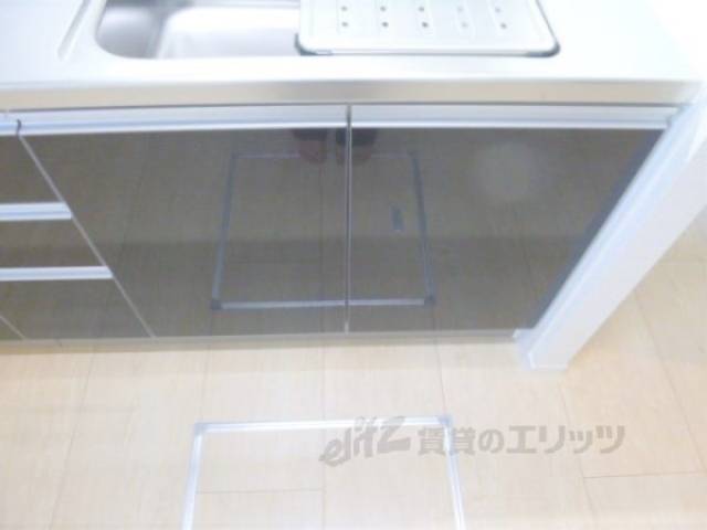 キッチン　収納スペース