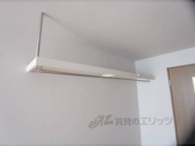 収納　吊り収納