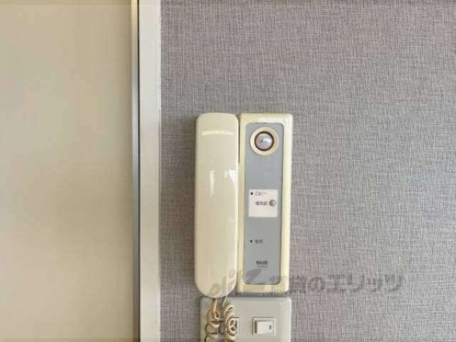 インターホン