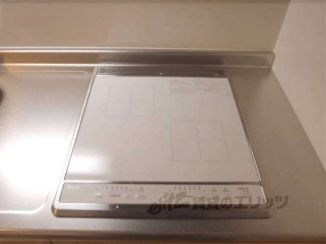 キッチン　コンロ