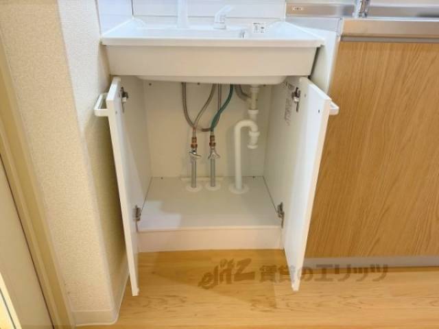 洗面所　収納