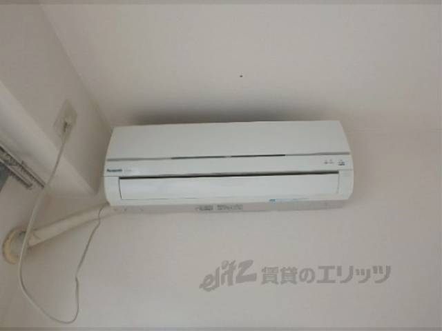 エアコン　洋室　エアコン