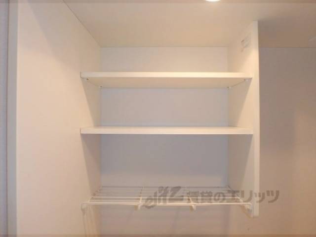 キッチン　収納上