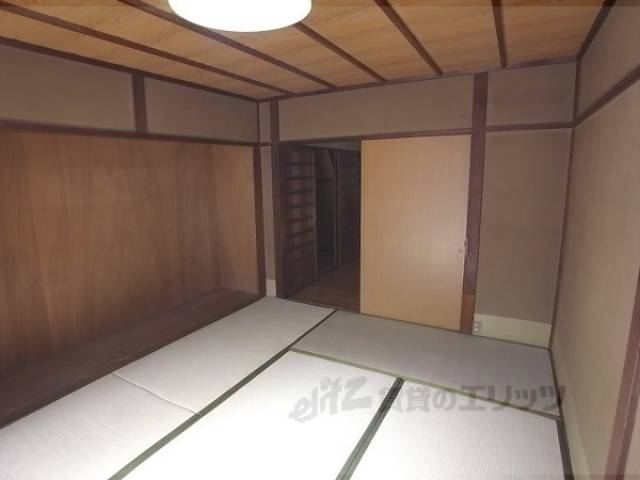 和室　1Ｆ　綺麗なお部屋です。