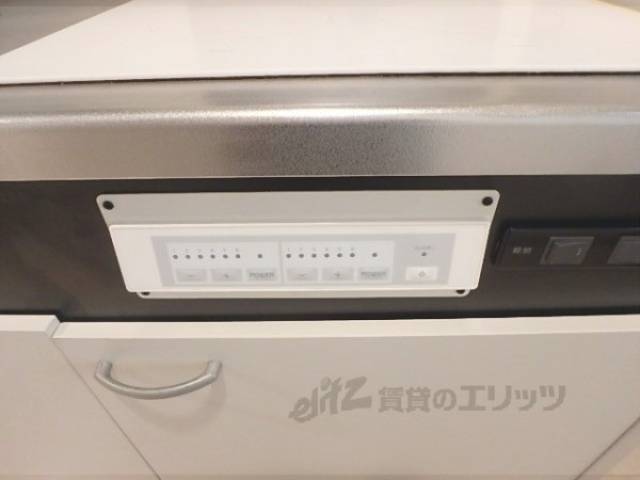 キッチン　コンロのスイッチです